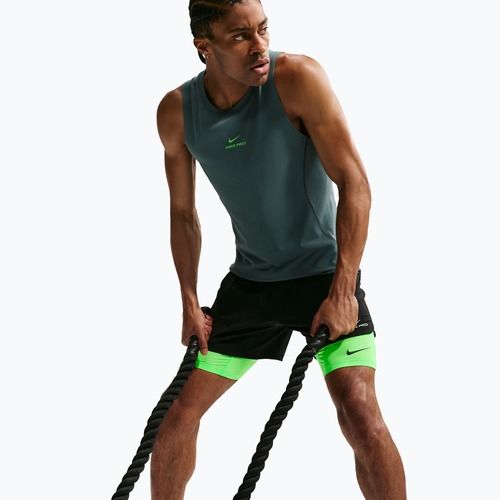 Herren-Trainingsshorts Nike Pro Dri-Fit Fitness Long green strike/black