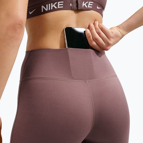 Damenleggings Nike One High Waisted Flared tattoo/white