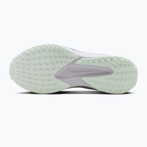Laufschuhe für Damen Nike Quest 6 barely green/white/metallic silver