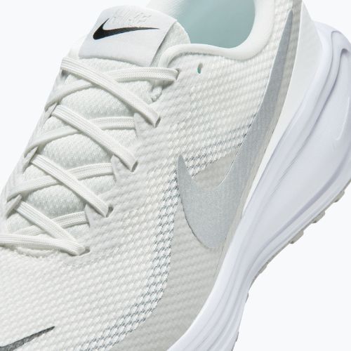 Herren-Laufschuhe Nike Revolution 8 summit white/white/metallic silver