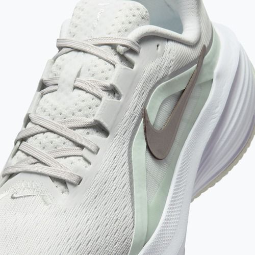 Laufschuhe für Damen Nike Downshifter 14 off white/barely green/metallic silver
