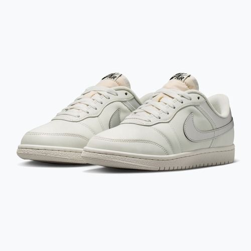 Damenschuhe Air Jordan Skyline Low swan/black/metallic silver