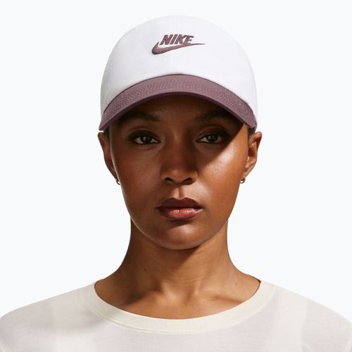 Basecap Nike Club Unstructured Futura Wash white/tattoo/tattoo