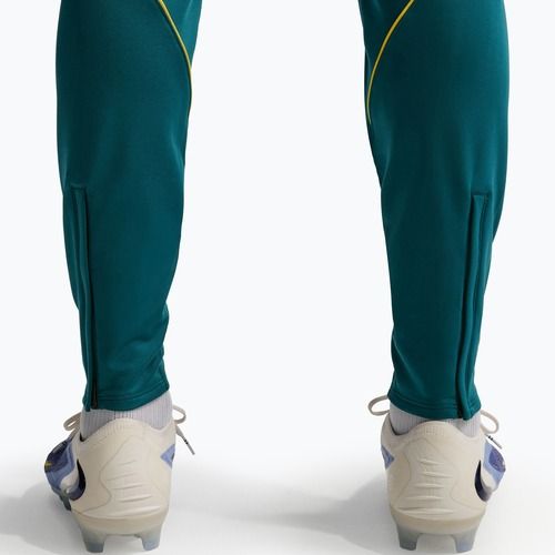 Herren-Fußballhose Nike Brazil Strike geode teal/light mint/midwest gold