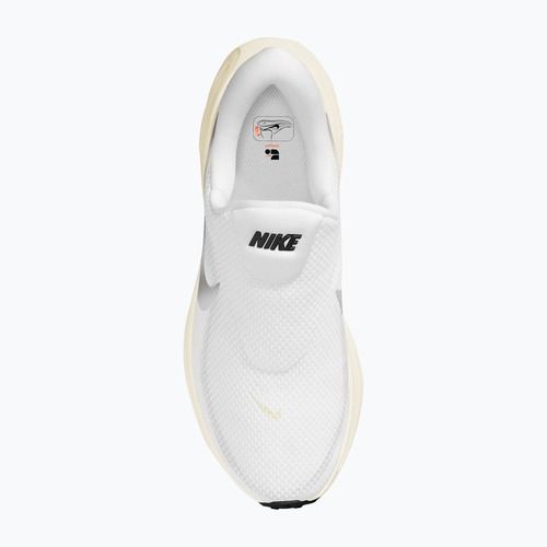 Laufschuhe für Damen Nike Revolution 8 EasyOn white/sail/black/metallic silver
