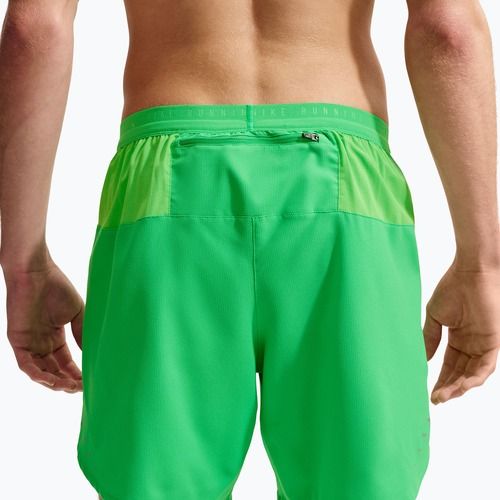 Herren-Laufshorts Nike Stride Dri-Fit Brief-Lined 7" green spark