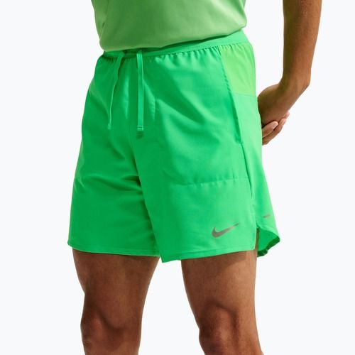Herren-Laufshorts Nike Stride Dri-Fit 2in1 7" green spark