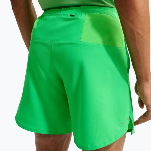 Herren-Shorts Nike Stride Dri-Fit Brief-Lined 5" green spark