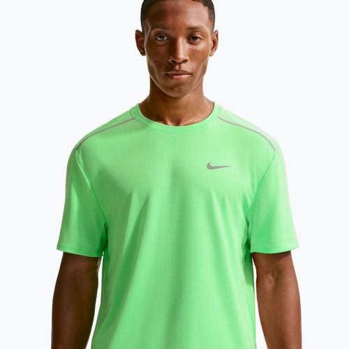 Herren-Laufshirt Nike Miler Dri-Fit UV illusion green