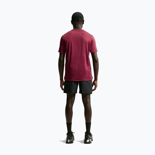 Herren-Laufshirt Nike Miler Dri-Fit UV tough red/mystic dates