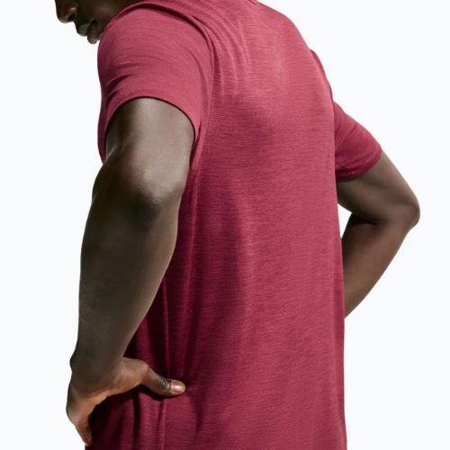 Herren-Laufshirt Nike Miler Dri-Fit UV tough red/mystic dates