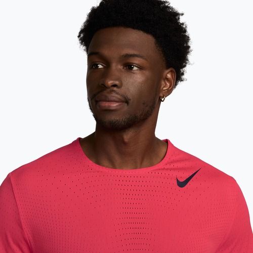 Herren-Laufshirt Nike AeroSwift fusion red/black