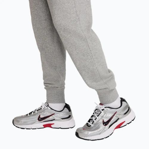 Herrenhose Nike Club French Terry Joggers dark grey heather/light smoke grey/white