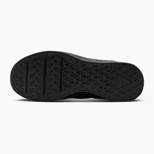 Herren Trainingsschuhe Nike MC Trainer 4 black/dark smoke grey