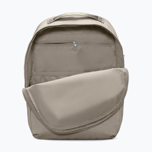 Cityrucksack Nike Aura 24 l cream ii/cream ii/metallic silver brl