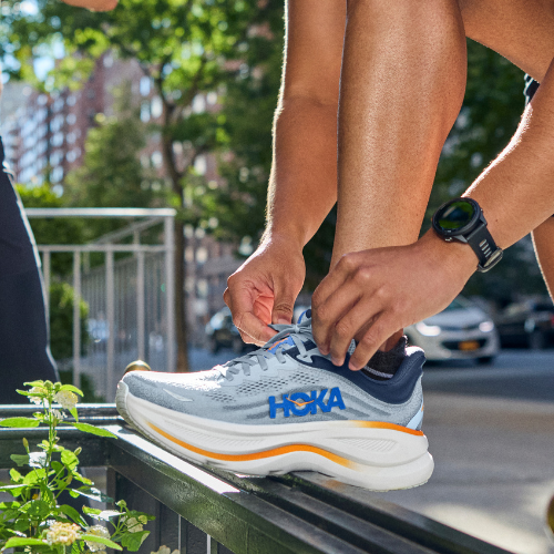 Laufschuhe Damen HOKA Bondi 9 varsity navy/nautical dusk