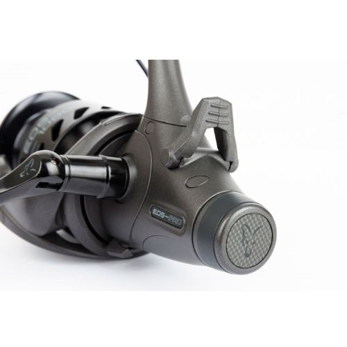 Fox EOS 10K Pro Karpfenangelrolle schwarz CRL081