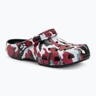 Crocs Classic Printed Camo Clog schwarz/pepper Pantoletten