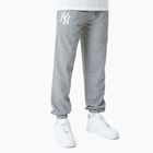 Herren New Era MLB Essentls Jogger New York Yankees grau med Hose
