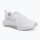 Damen Trainingsschuhe Nike MC Trainer 3 white/photon dust/metallic platinum