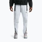Herrenhose Nike Tech Woven off white/black