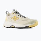 Laufschuhe für Damen New Balance Fresh Foam 410's V9 timberwolf /linen/white peach