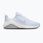 Damen Trainingsschuhe Nike Bella 7 football grey/sail/metallic cool grey