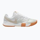 Herren-Tennisschuhe Nike Court Lite 4 White/Summit White/Linen/Light Orewood Brown