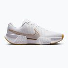 Damen Tennisschuhe Nike GP Challenge Pro white/summit white/linen/light orewood brown