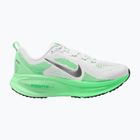 Laufschuhe für Damen Nike Vomero 18 white/illusion green/metallic silver