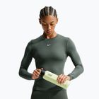 Damen-Trainingslangarmshirt Nike One Fitted camo green/white