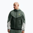 Herrenpullover Nike Tech Windrunner Full Zip camo green/black spruce/chrome yellow