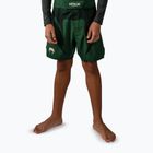 Kinder-Trainingsshorts Venum Attack Kids Fightshorts forest green/off white