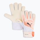 Torwarthandschuhe PUMA Ultra Play RC puma white/glowing red/puma black