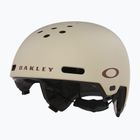 Helm Oakley Street1 EU matte sand