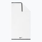 Nike Fundamental Großes Handtuch weiß N1001522-101