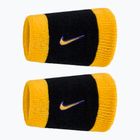 Schweißbänder Nike Swoosh Classic Doublewide Wristbands 2 Stück black / court purple / university gold