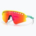 Oakley Sutro Lite Sweep Tennisball gelb/prizm ruby Sonnenbrille