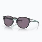 Oakley Latch Sonnenbrille in mattem Carbon/Prizm Grau