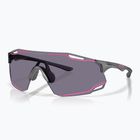 Sonnenbrille Oakley Cybr Dyno matte grey smoke/prizm grey with pink ink