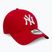 Neue Era League Essential 9Forty New York Yankees Kappe rot