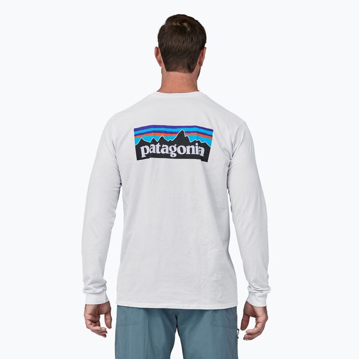 Herren Patagonia P-6 Logo Responsibili Longsleeve weiß 2