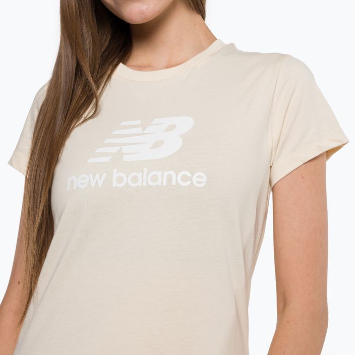 Damen New Balance Essentials Stacked Logo Co T-shirt beige NBWT31546 4