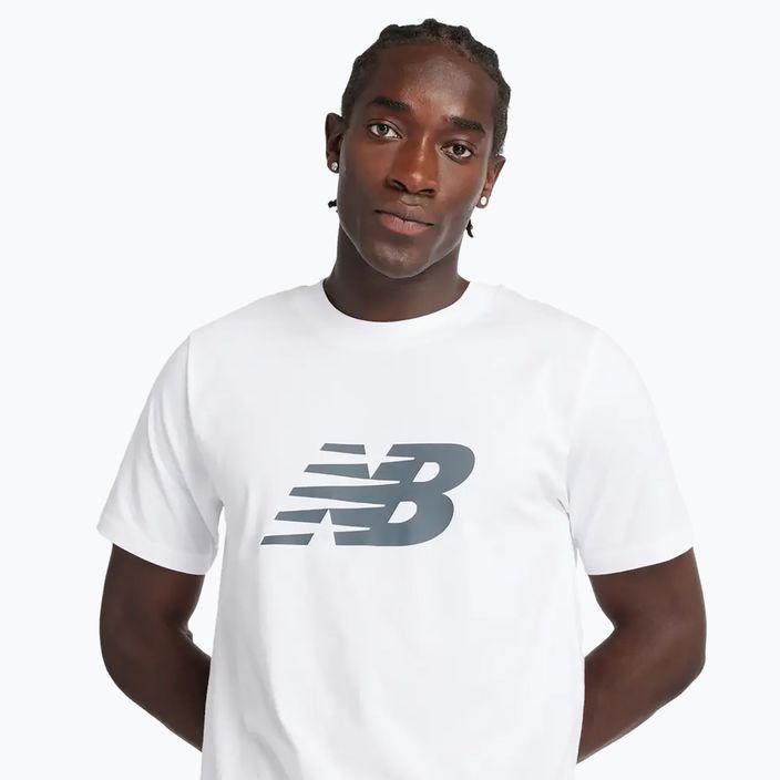 Herren New Balance Grafik V Flying T-shirt weiß 4