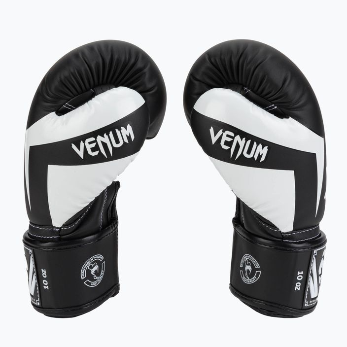Venum Elite Boxhandschuhe schwarz und weiß 0984 4
