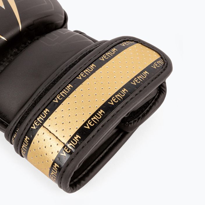 Venum Impact 2.0 schwarz/gold MMA Handschuhe 10