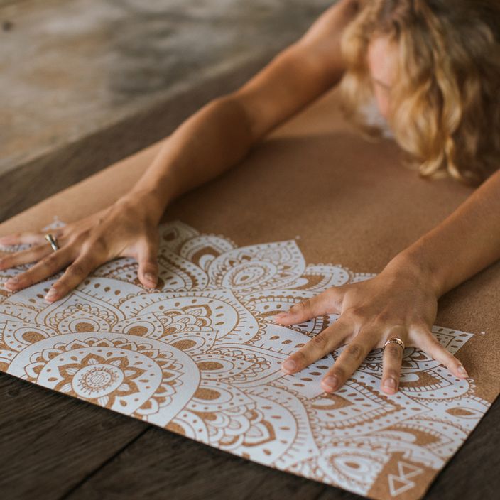 Yoga Design Lab Kork 3 5 mm braun Mandala Weiß Yogamatte 7