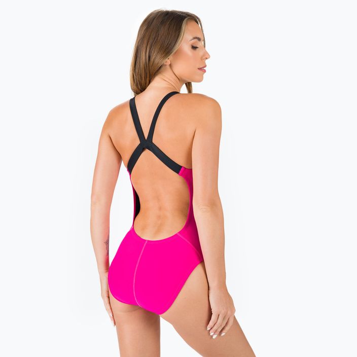 Einteiliger Damen-Badeanzug Nike Logo Tape Fastback rosa NESSB130-672 5