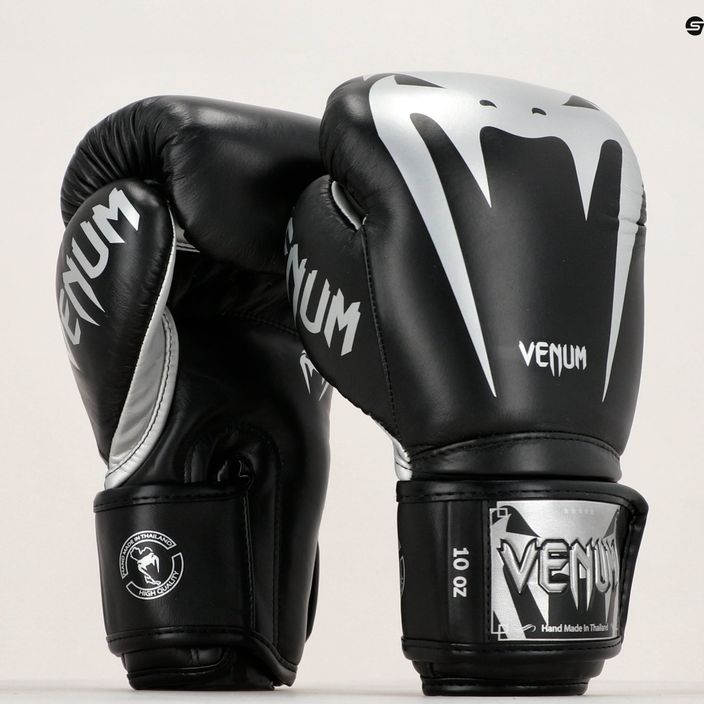 Venum Giant 3.0 schwarz und Silber Boxhandschuhe 2055-128 10