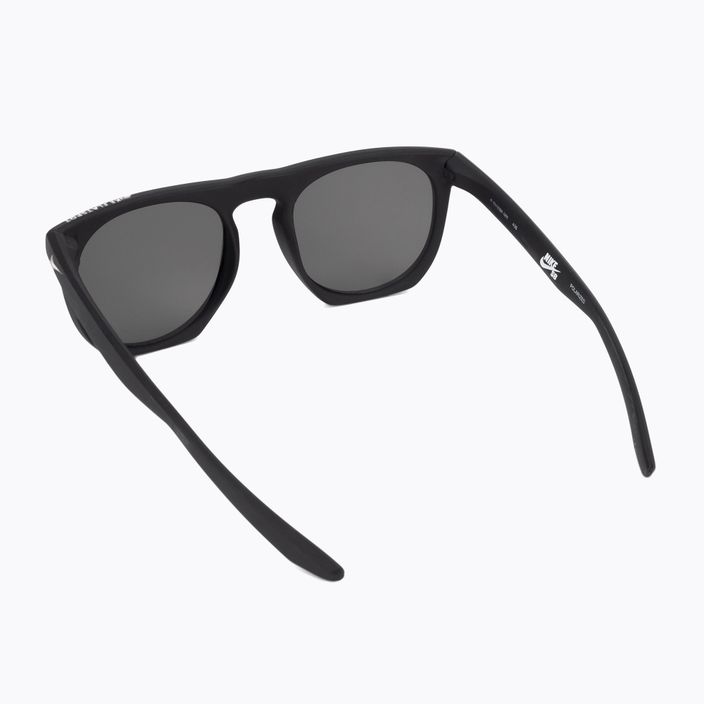 Nike Flatspot P mattschwarz/silbergrau Sonnenbrille mit polarisierten Gläsern 2